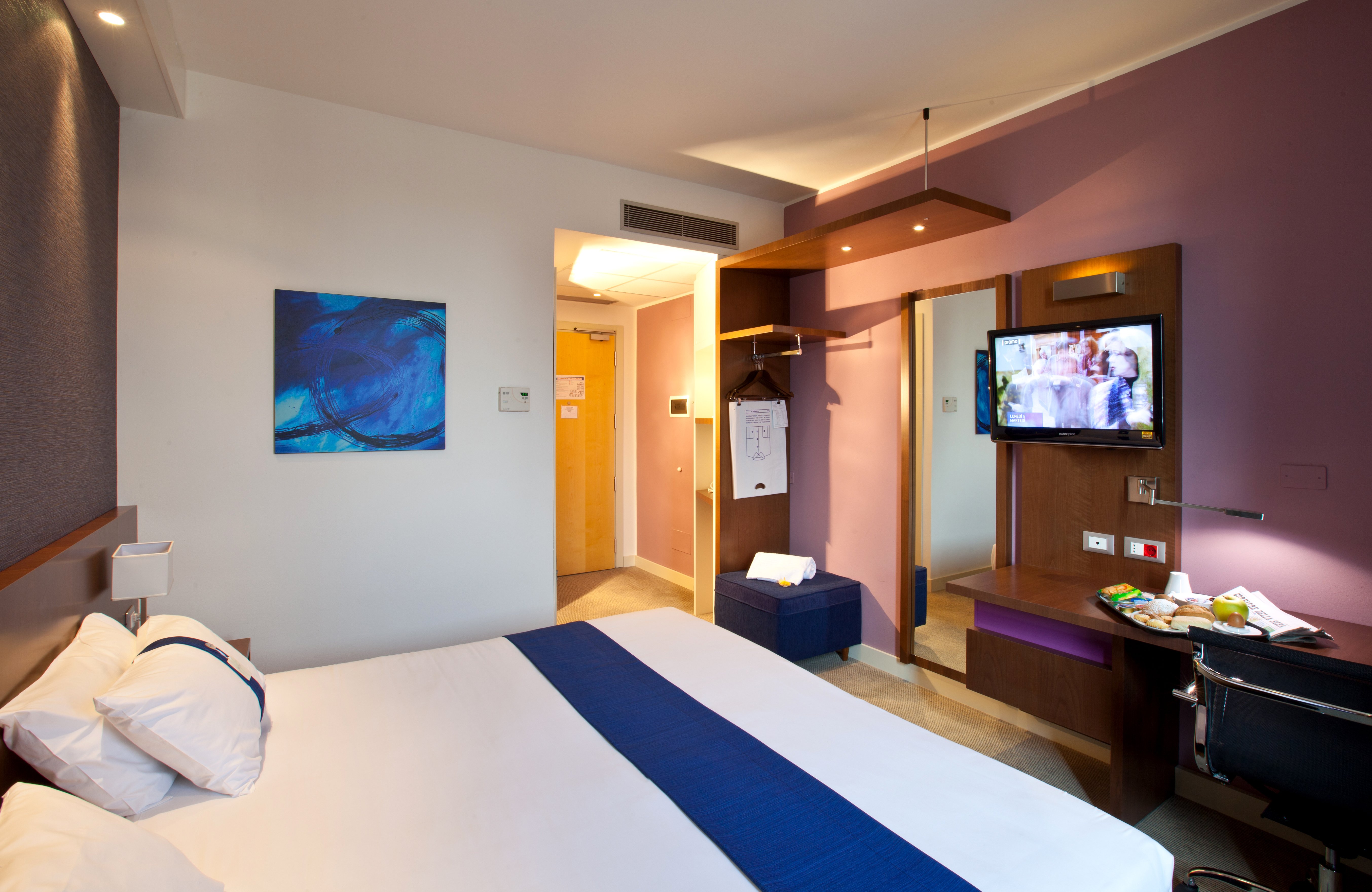 holiday inn express reggio emilia by ihg