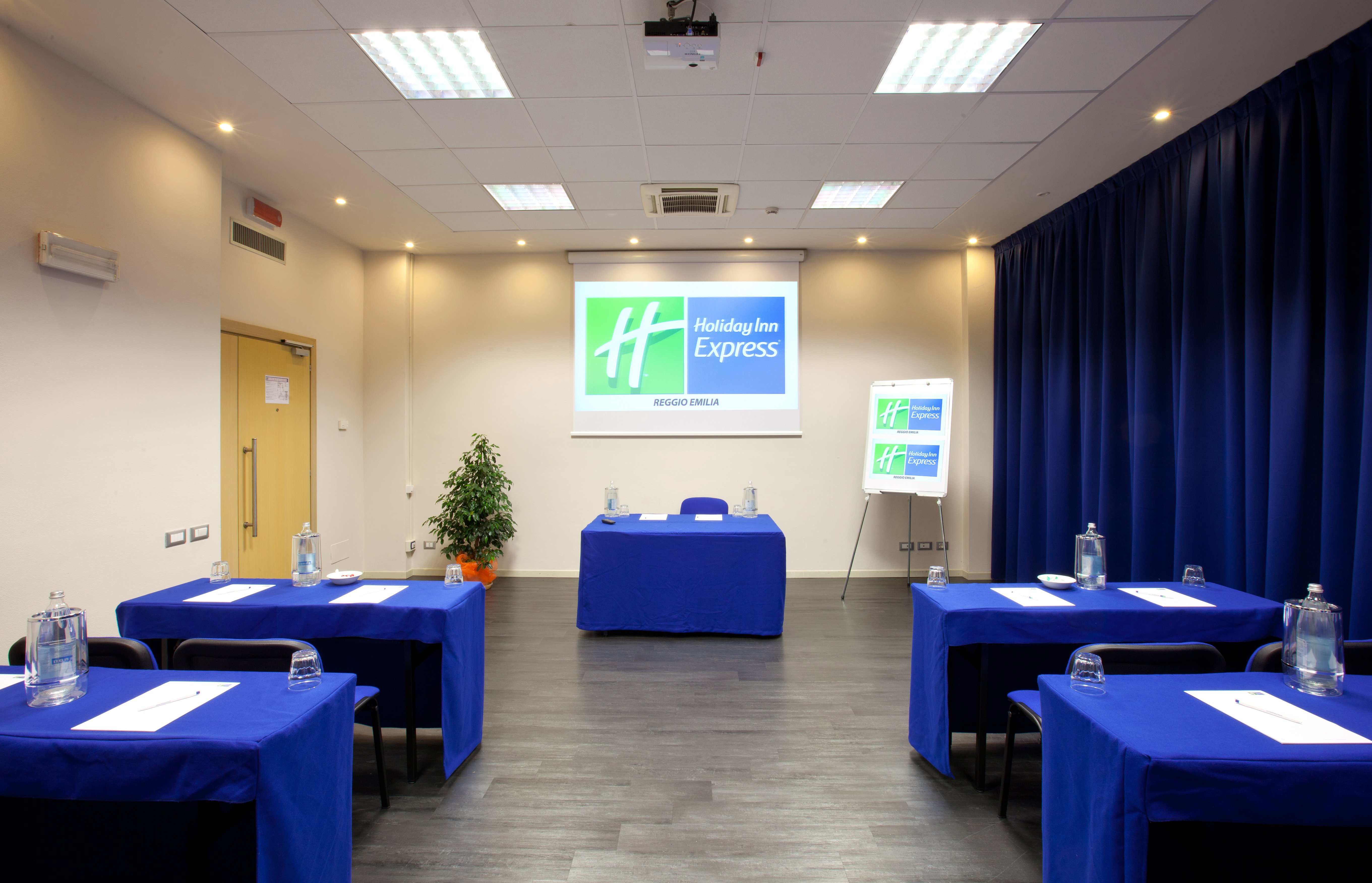 holiday inn express reggio emilia by ihg