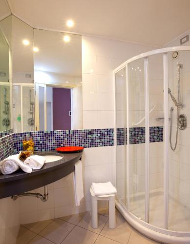 holiday inn express reggio emilia by ihg