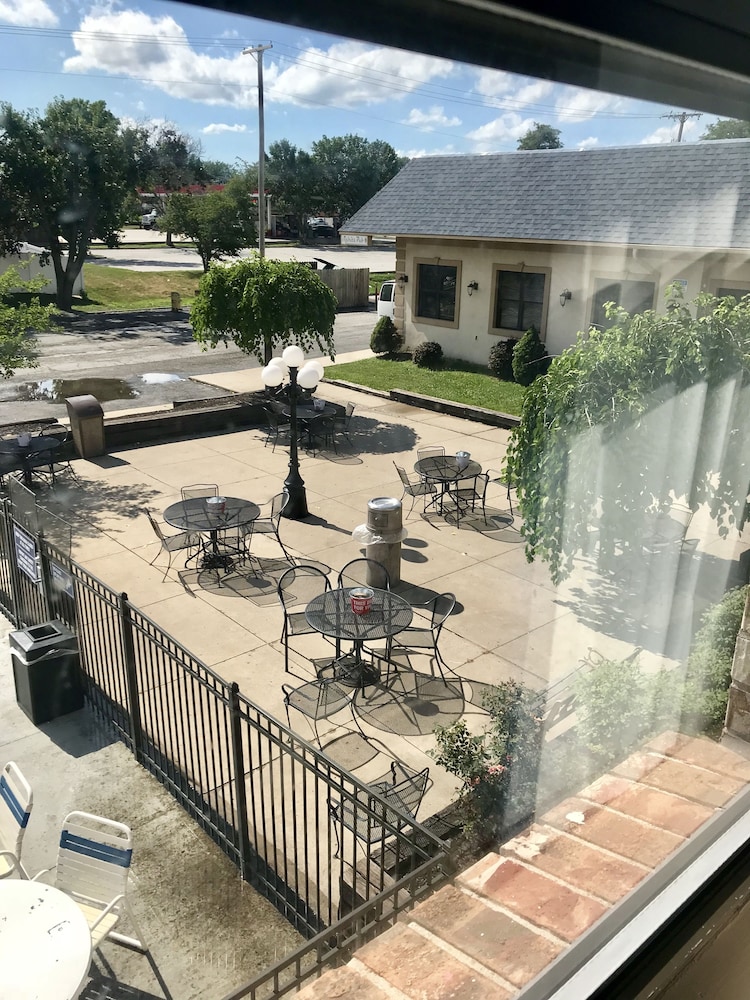 american inn north kansas city