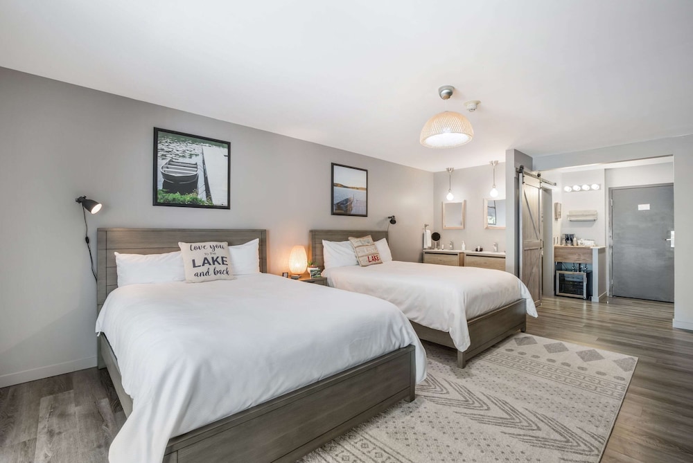 the shore club wisconsin ascend hotel collection