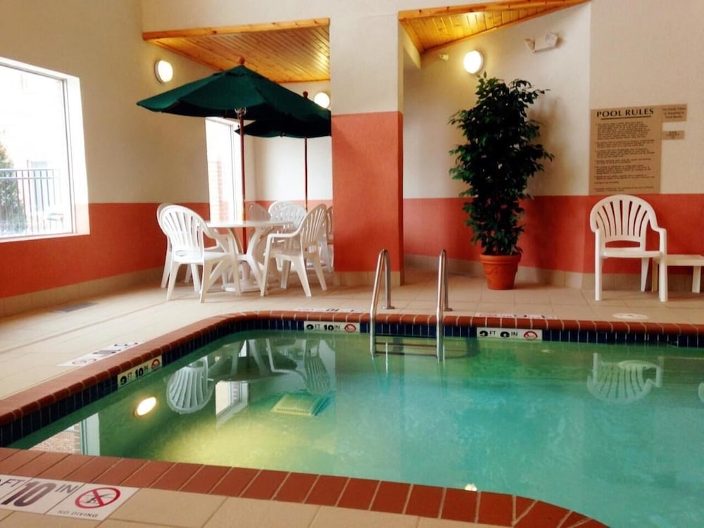 grandstay residential suites hotel sheboygan