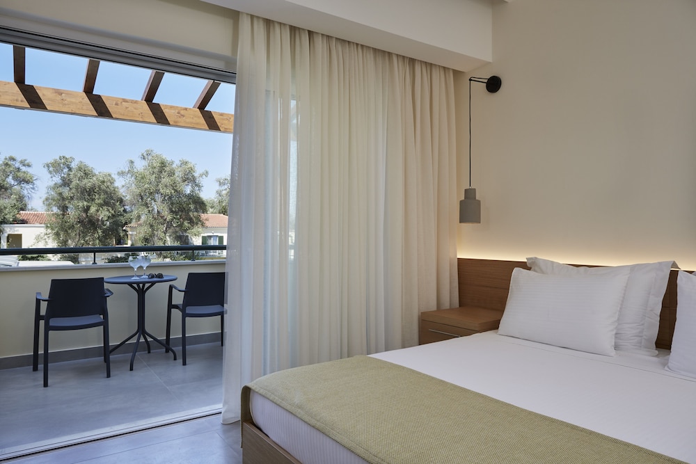 sentido apollo palace and waterslides