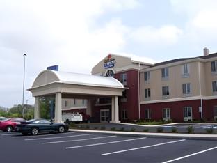holiday inn express and suites dickson by ihg