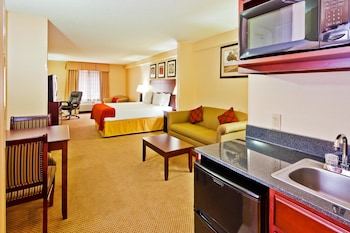 Holiday Inn Express & Suites Dickson By Ihg,Tennessee>>Dickson,3 star