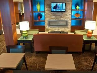 Fairfield Inn & Suites By Marriott Sault Ste. Marie,Sault Ste. Marie>>Algoma,3 star