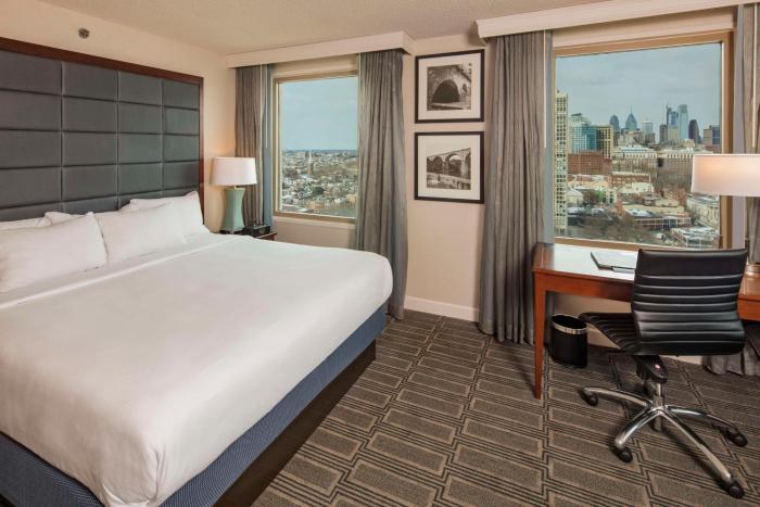 hilton philadelphia at penns landing