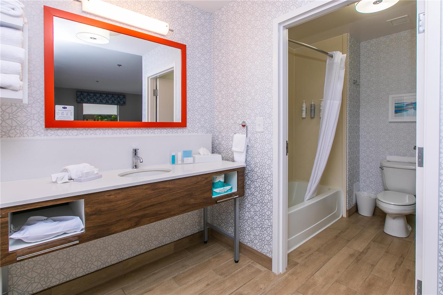 hampton inn and suites wilder