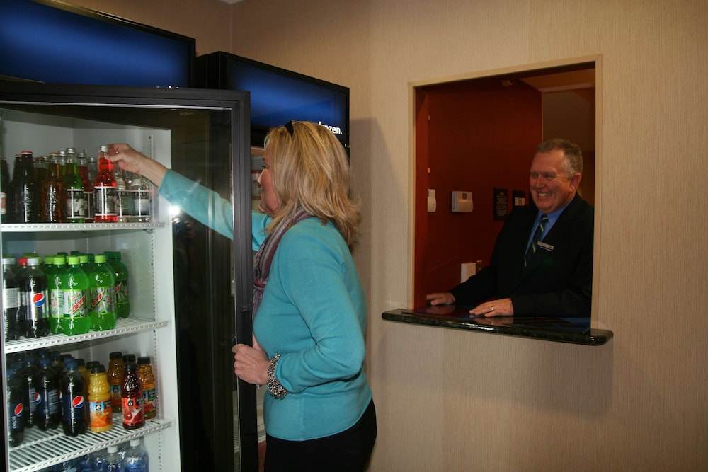 hampton inn and suites wilder