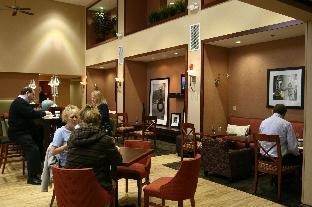 Hampton Inn & Suites Wilder,Cincinnati>>Blue Ash,3 star