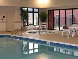 Hampton Inn & Suites Wilder,Cincinnati>>Blue Ash,3 star