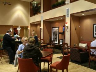 hampton inn and suites wilder