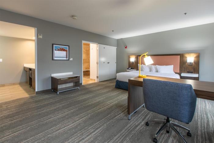 hampton inn and suites wilder