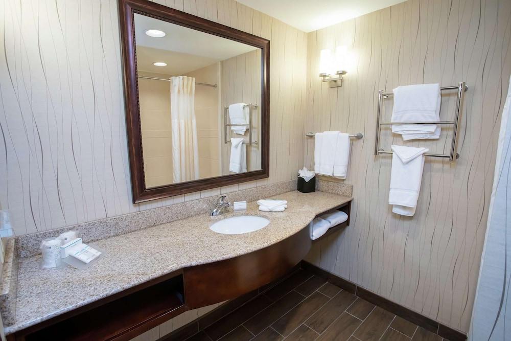 hilton garden inn dayton south austin landing