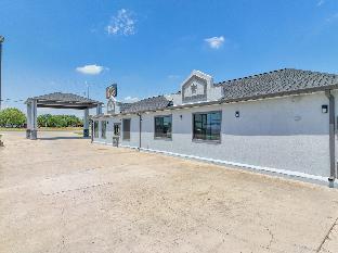 executive inn of hondo