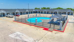 executive inn of hondo