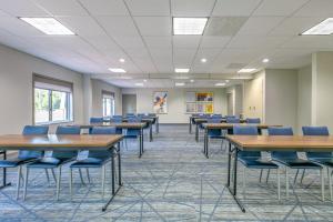 holiday inn express valparaiso by ihg