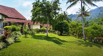 margo utomo hill view resort