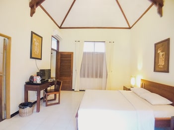 margo utomo hill view resort