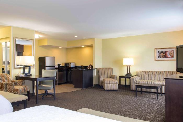 hampton inn and suites danville