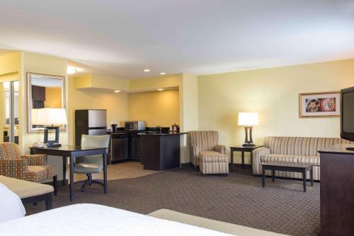 hampton inn and suites danville