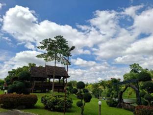 baan rai khun nai