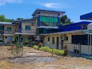 the glasshouse in bohol