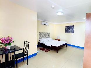 the glasshouse in bohol