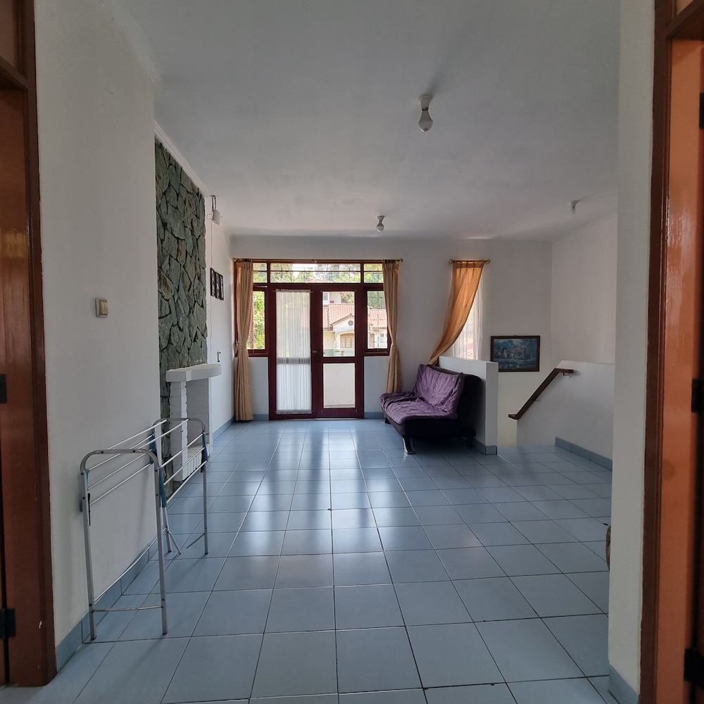 villa chavaminerva bata ciater