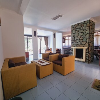 villa chavaminerva bata ciater