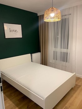 rent a pad apartments