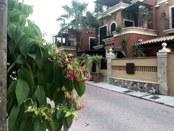 posada del cortes hotel