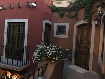 posada del cortes hotel