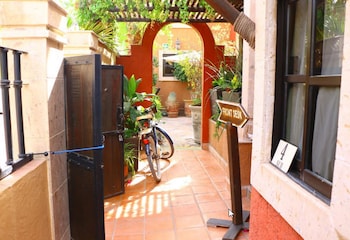 posada del cortes hotel