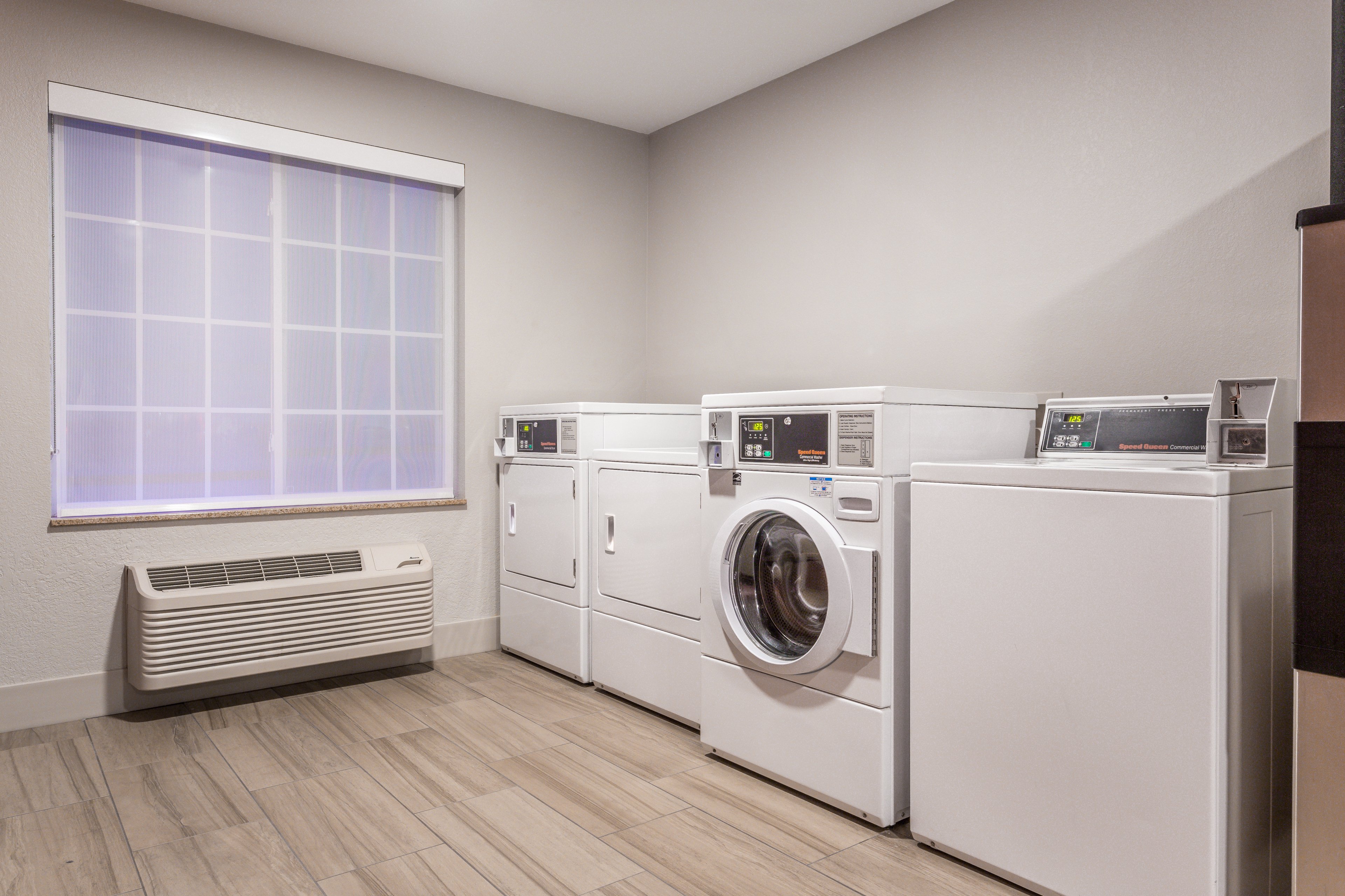 holiday inn express and suites eau claire north by ihg