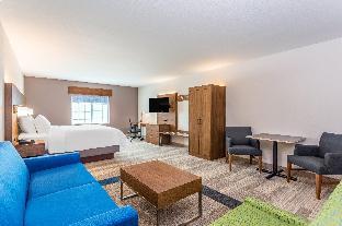 holiday inn express and suites eau claire north by ihg