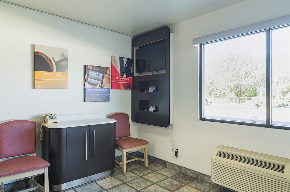 Motel 6 Russellville, Ar,Russellville>>Dardanelle,2 star