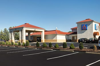 Motel 6 Shepherdsville, Ky – Louisville South,Hillview>>Fort Knox,2 star