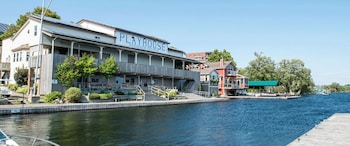 The Gananoque Inn,Kingston>>Gananoque,3 star