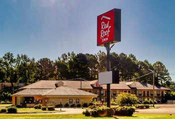 red roof inn columbus ms