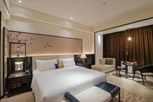 rainbird international hotel