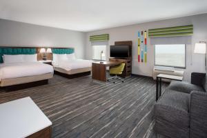 hampton inn and suites athens i 65 huntsville area