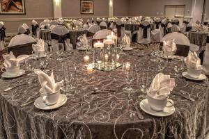 doubletree by hilton hotel decatur riverfront
