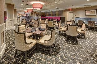 doubletree by hilton hotel decatur riverfront