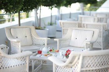 Relais Valle Dell'idro,Near Otranto Castle,4 star