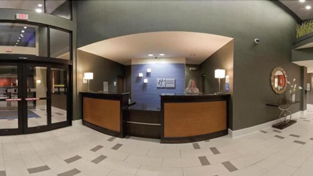 holiday inn express hotel and suites festus south