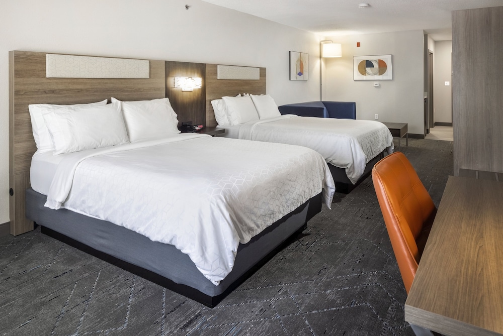 holiday inn express hotel and suites festus south
