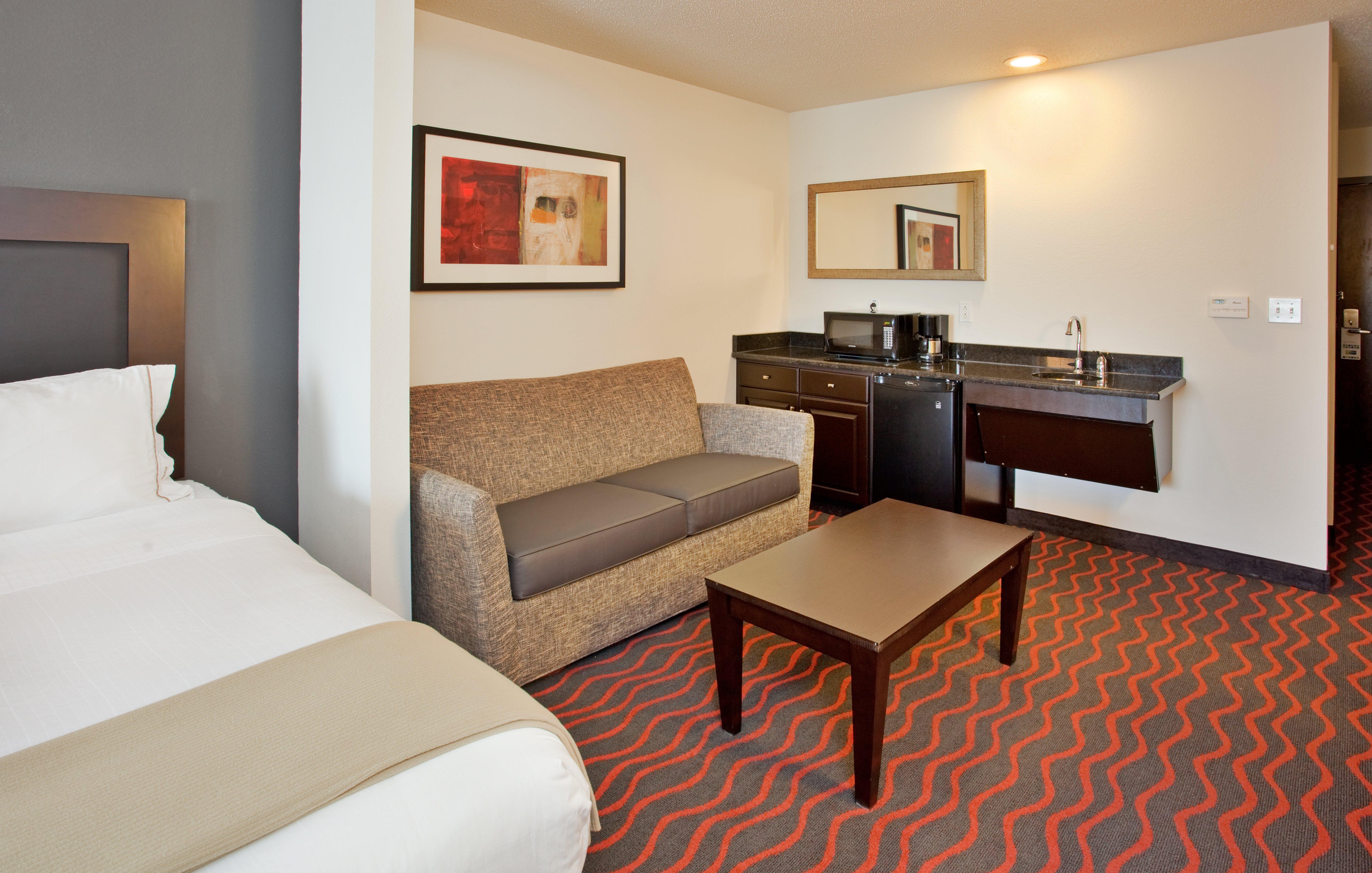 holiday inn express hotel and suites festus south