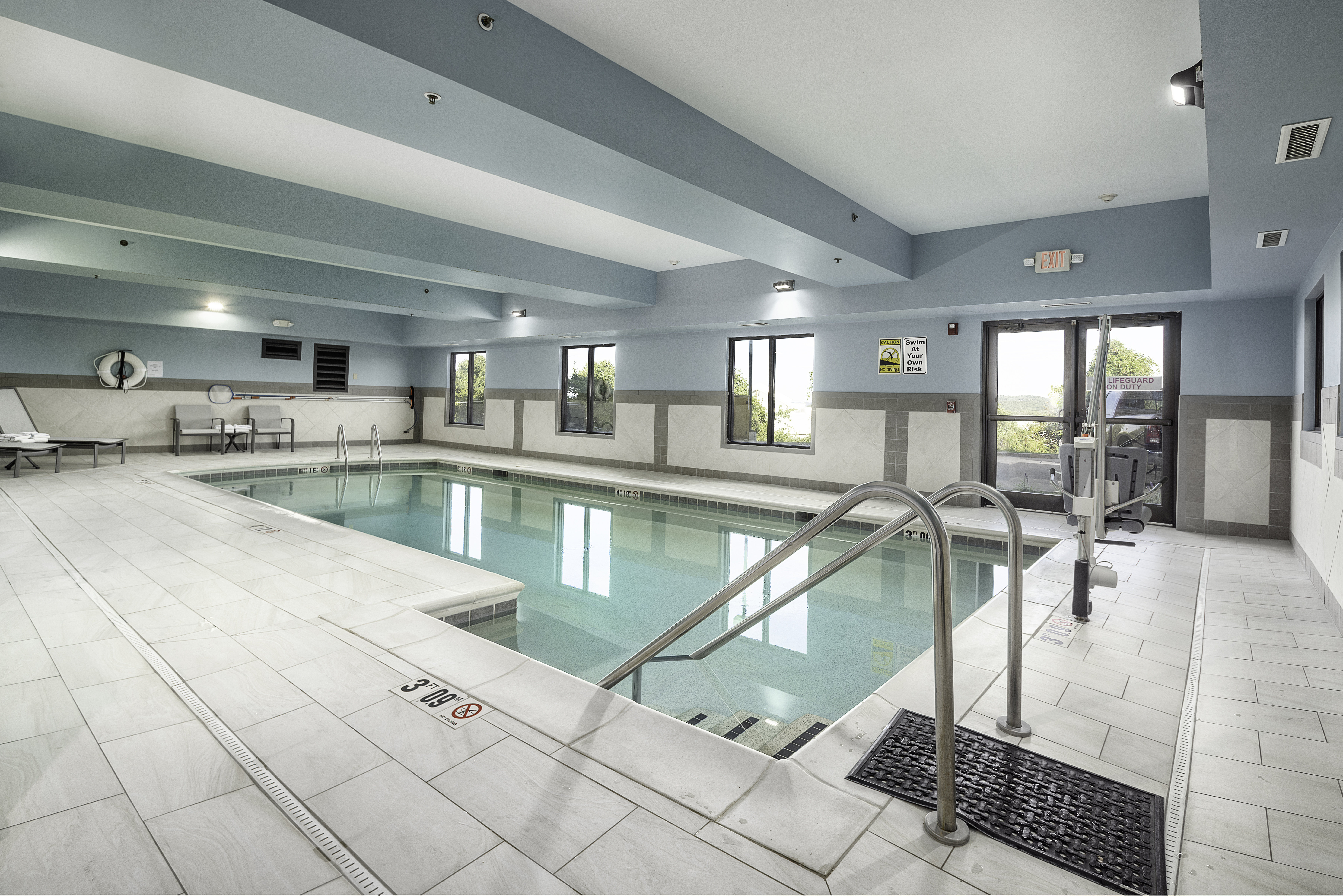 holiday inn express hotel and suites festus south