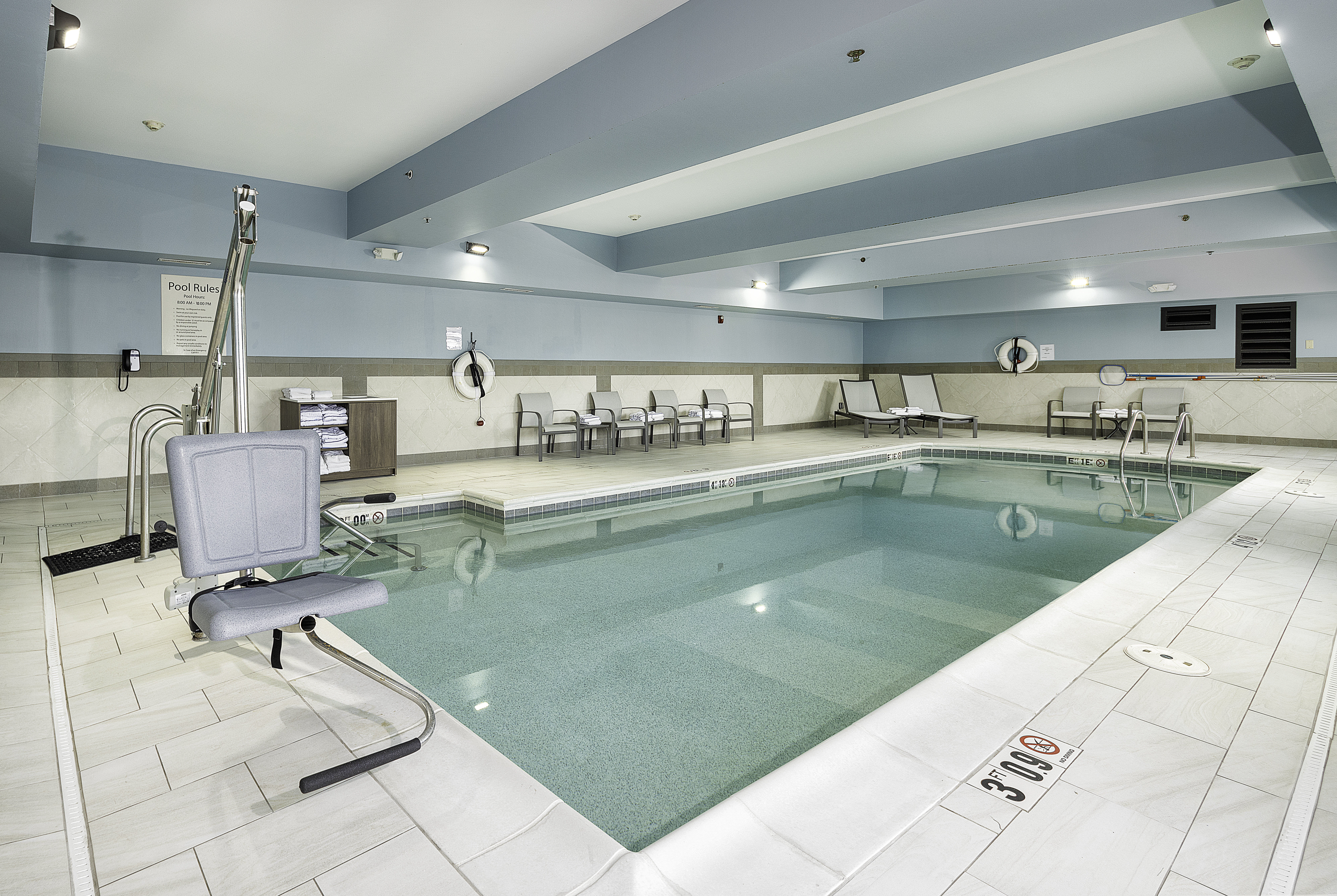 holiday inn express hotel and suites festus south